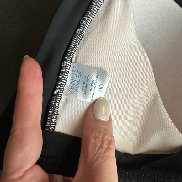 VENUS Lined Push-Up Bikini Top Black Size DD - Picture 4 of 5